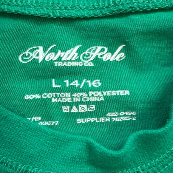 Green Kids 14/16 Shirt with Gingerbread Holiday Graphic Tee - Picture 2 of 3